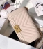 Chanel Boy beige caviar bcvboy425335